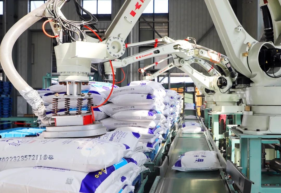 服务春耕：16877太阳集团打好保供「主动仗」